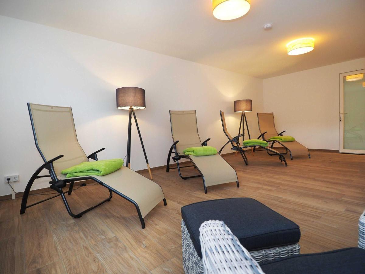 Garz  Appartement "Mondstein" Mit Penthouseflair - Oase Am Haff מראה חיצוני תמונה