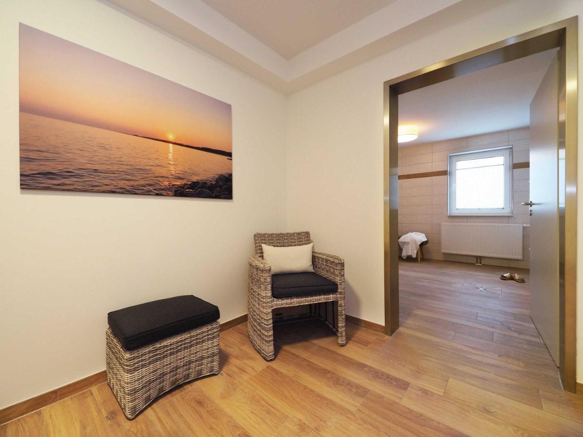 Garz  Appartement "Mondstein" Mit Penthouseflair - Oase Am Haff חדר תמונה